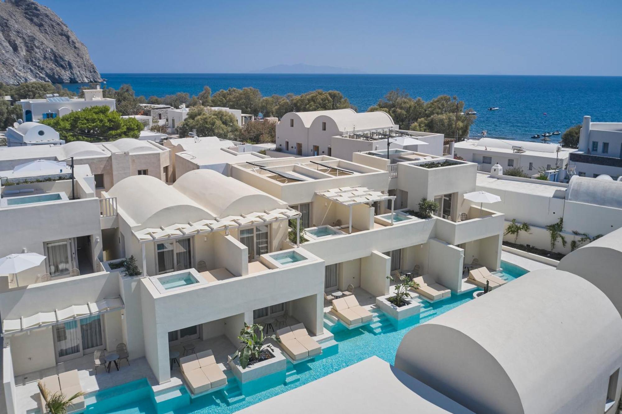 Heyday Luxury Suites เปริสซา ภายนอก รูปภาพ