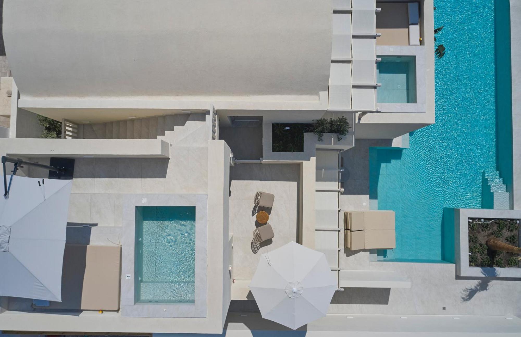 Heyday Luxury Suites เปริสซา ภายนอก รูปภาพ