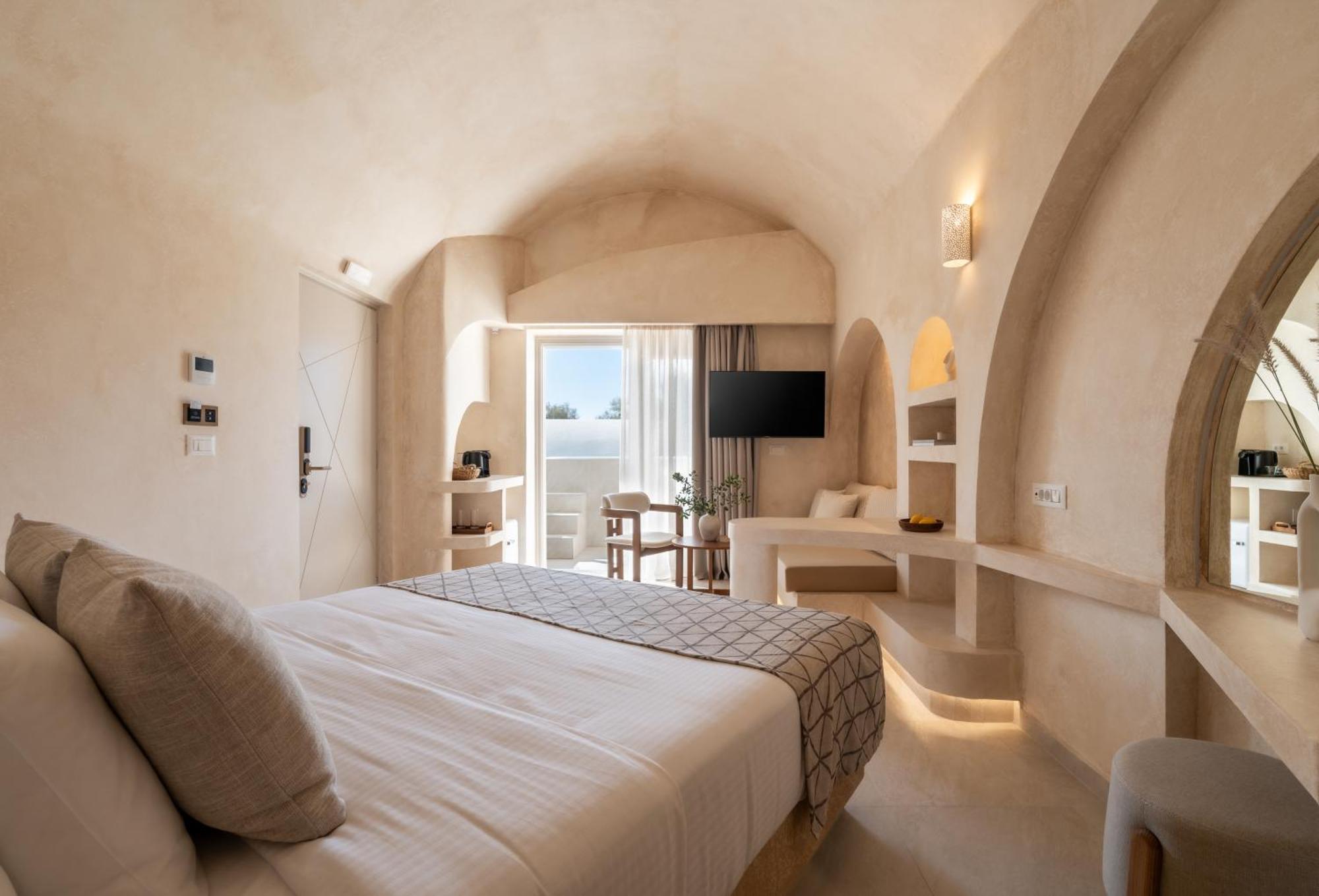 Heyday Luxury Suites เปริสซา ภายนอก รูปภาพ